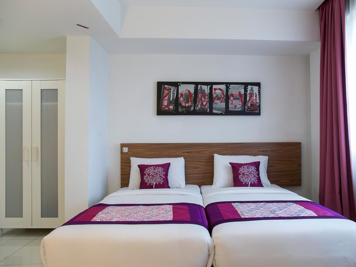 Oyo 180 V Hotel Куала-Лумпур Екстер'єр фото